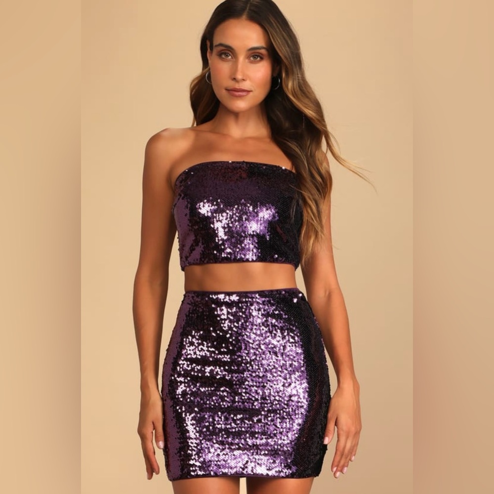 Lulus Purple Sequin Two-Piece Strapless Bodycon Dress. Size XS.